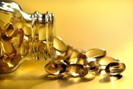 Botella con vitaminas para aumentar la potencia